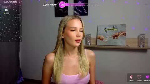 Snapshot of cutiefull_lion chatting on September 29, 5:45 am cutiefull_lion online show from September 29, 5:45 am