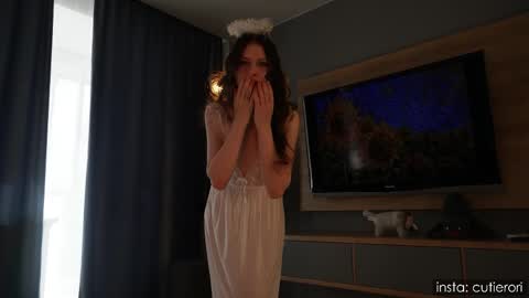 Snapshot of cutierori chatting on September 18, 4:11 am Rori  Instagram cutierori  online show from September 18, 4:11 am