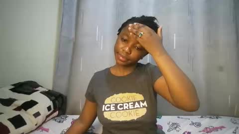 cutypookie online show from October 16, 7:11 am