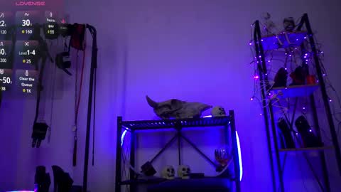 Lily Goddess online show from February 16, 8:10 am