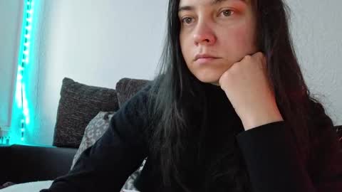 Snapshot of cyndee_winter chatting on December 12, 2:22 pm Cyndee Winter online show from December 12, 2:22 pm