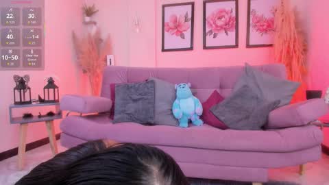 Daniela  online show from November 7, 12:00 pm