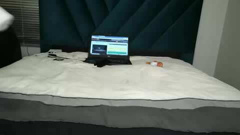 daddyslittleebony online show from September 24, 11:53 am