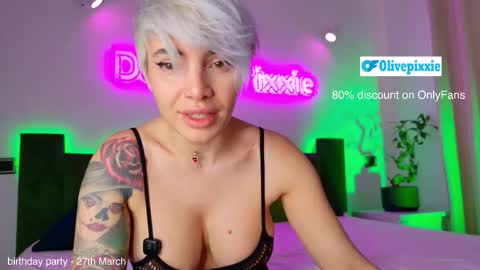 daddyspixxie online show from February 25, 2:37 pm