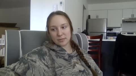 Snapshot of daddysssgoodgirl chatting on March 1, 6:21 pm daddys good girl online show from March 1, 6:21 pm