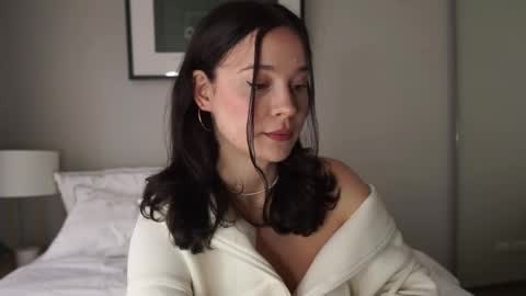 Daddys Trouble online show from September 12, 4:24 am