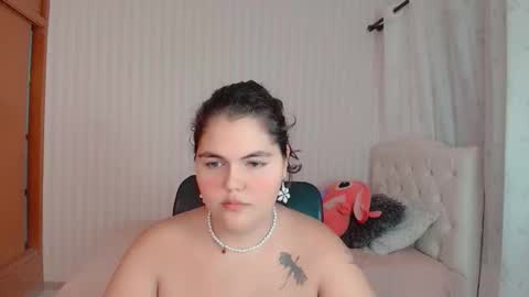 daeneryslove_doll online show from October 30, 9:44 am