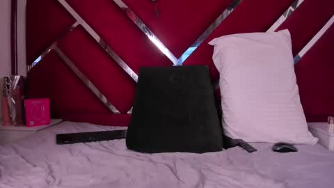 dafne__fire online show from November 12, 2:37 pm