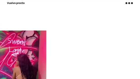 Snapshot of dafnnee_ross chatting on February 26, 12:05 pm DAFNNE online show from February 26, 12:05 pm