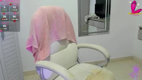 Dahian  online show from November 15, 12:11 am