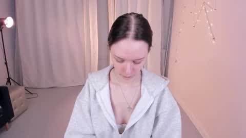 daily_glam online show from November 27, 12:52 pm