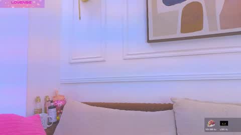 Daisy Price online show from June 7, 11:06 am