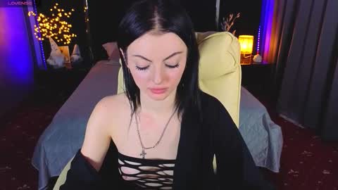 daisydelight_ online show from December 17, 11:20 pm