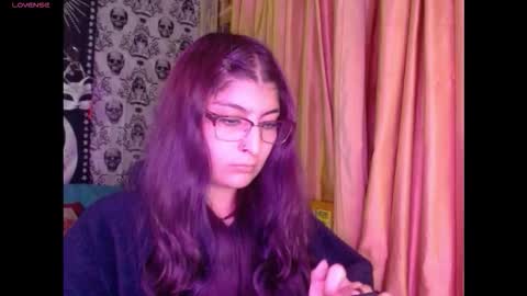    --  -- help me reach 100 hands up  online show from October 31, 5:53 am