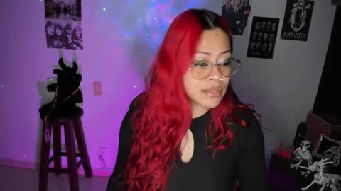 Dakota Crab online show from November 9, 9:55 pm