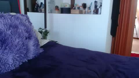   Dakota  online show from January 15, 2:56 pm