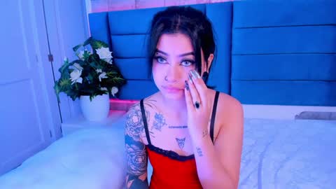   online show from February 8, 2:27 pm