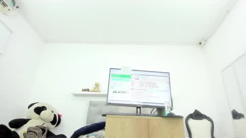 Snapshot of dalia_2 chatting on September 26, 12:52 am Ren online show from September 26, 12:52 am