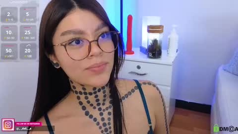 Snapshot of daliapunkt chatting on February 14, 10:25 pm Dalia online show from February 14, 10:25 pm
