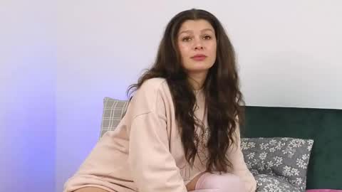 damedefeu online show from February 3, 7:24 am