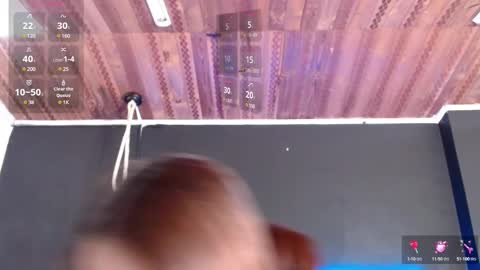 Snapshot of damian_n_lissa chatting on February 16, 2:32 pm lissa online show from February 16, 2:32 pm