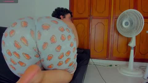 Snapshot of damn_fantasy chatting on September 26, 11:23 pm Kary-- independent model Schedule 0530am-1000am colombian time online show from September 26, 11:23 pm