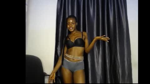 leah online show from October 23, 10:05 pm