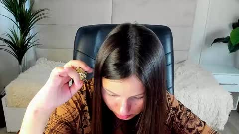 Dana Dom online show from November 24, 7:32 am