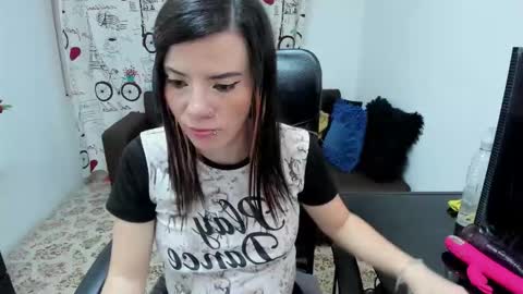 Danaa Rey online show from November 6, 4:46 pm