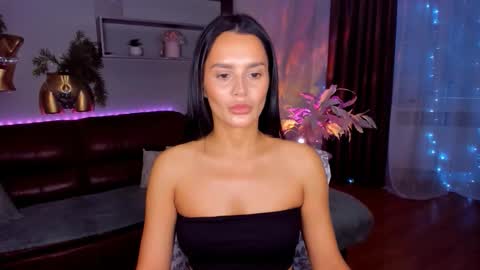 DanaMiers online show from February 17, 4:23 am