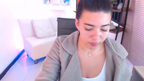 Veronica online show from January 13, 10:52 am