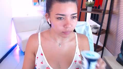 Veronica online show from March 20, 12:10 pm