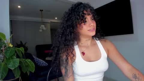 daniela_arenas online show from September 18, 11:47 pm