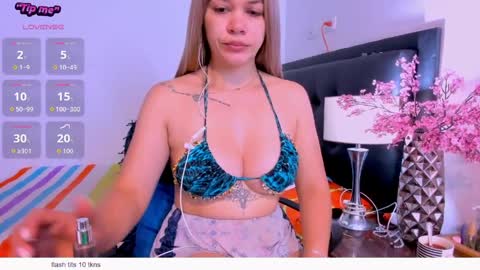 daniela online show from April 11, 12:09 pm