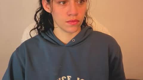 daniela_rivasthl online show from March 15, 6:48 am