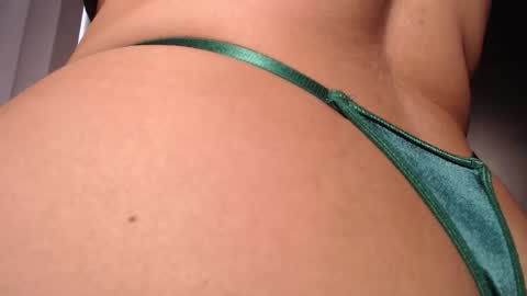 Lucia online show from October 28, 5:52 pm