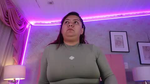 danielamarconi online show from February 25, 12:15 pm