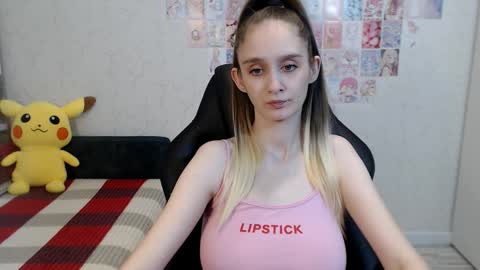 Daniella Martin online show from September 24, 7:18 am