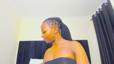 danielle_rock online show from October 27, 10:44 am