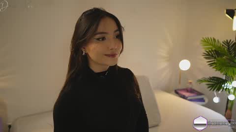      online show from February 19, 8:52 pm