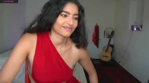 Snapshot of daniisla chatting on December 5, 9:39 pm danalle .. online show from December 5, 9:39 pm