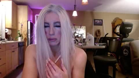 DanikaWhite69 online show from February 28, 2:38 pm