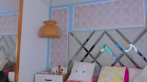 danna_peters online show from April 9, 7:52 pm