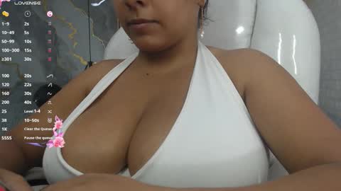 danna online show from December 19, 11:30 pm