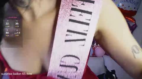    online show from November 11, 8:06 pm