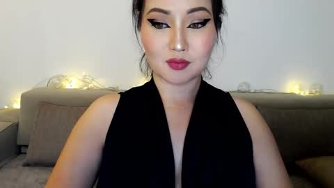 DanyMeen online show from February 25, 6:56 am