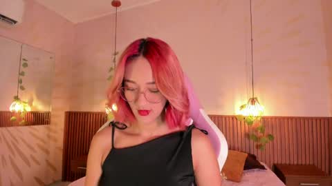 Daphne online show from April 22, 3:14 am