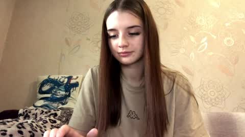 Emilia online show from May 4, 12:20 pm