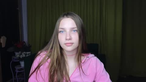 dariaangels online show from March 29, 7:46 pm