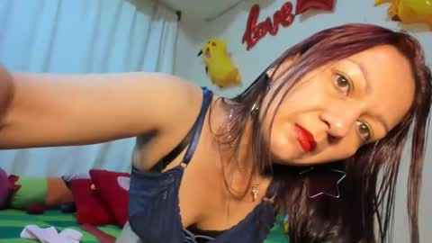 Snapshot of dariana_hot chatting on January 29, 12:45 pm dariana_hot online show from January 29, 12:45 pm